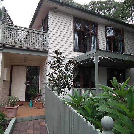 Frenchs Forest Bed And Breakfast Sydney Eksteriør billede
